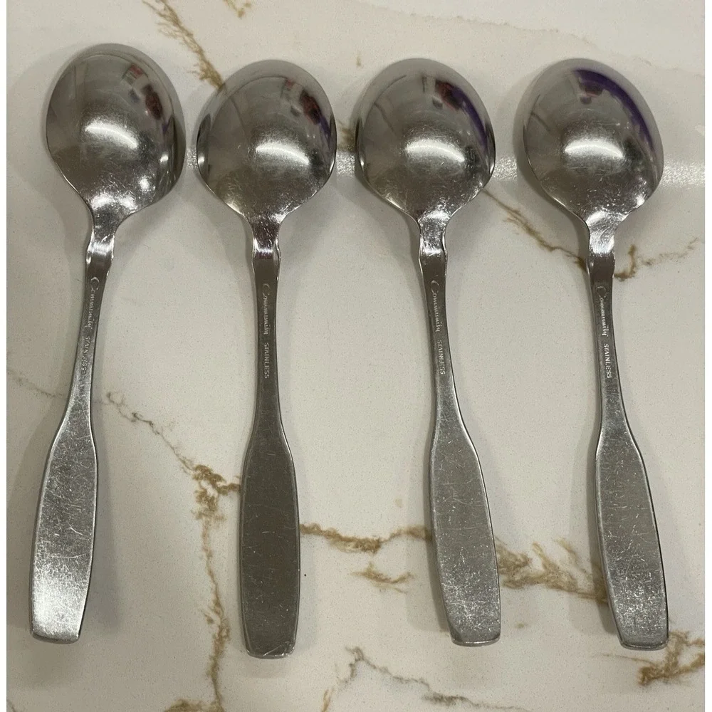 Vintage Oneida Paul Revere Community Stainless Steel Spoon Set of 4 MCM‎ Dessert